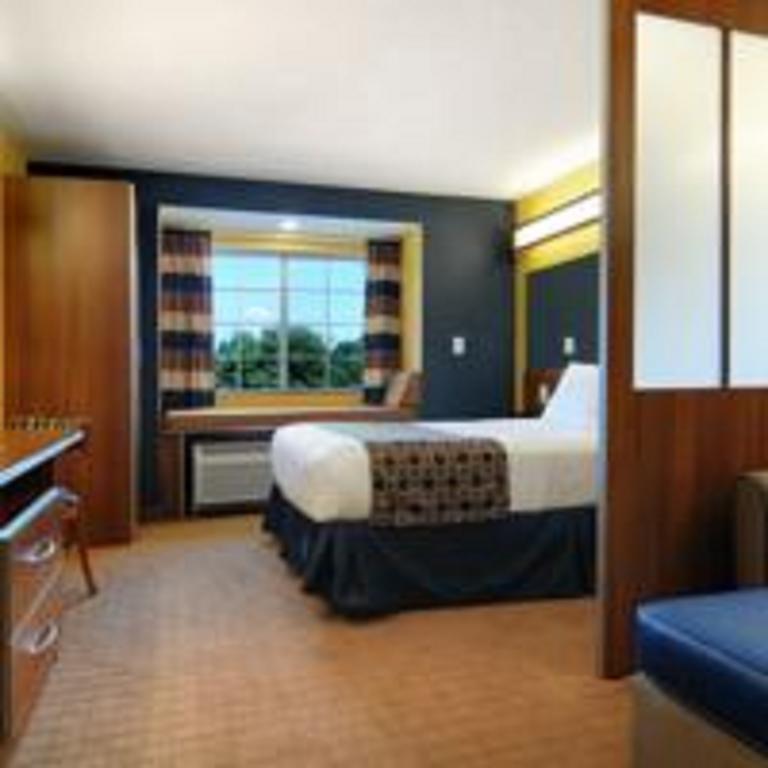 Microtel Inn & Suites By Wyndham Columbus Near Fort Moore חדר תמונה